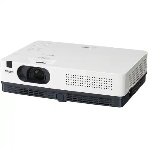 pronajem-projektoru-sanyo-plc-xw200